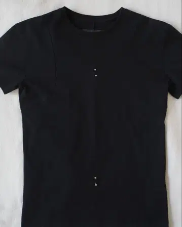 cobble du / piercing tops / BLACK