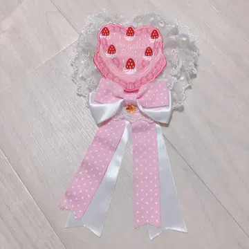 Angelic pretty Happy Cakes 로제타 브로치