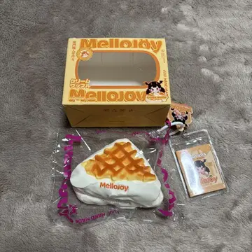 Mellojoy 스퀴즈 크림 와플 산카쿠