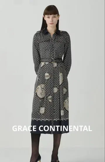 GRACE CONTINENTAL / 프린트 밀리터리 드레스