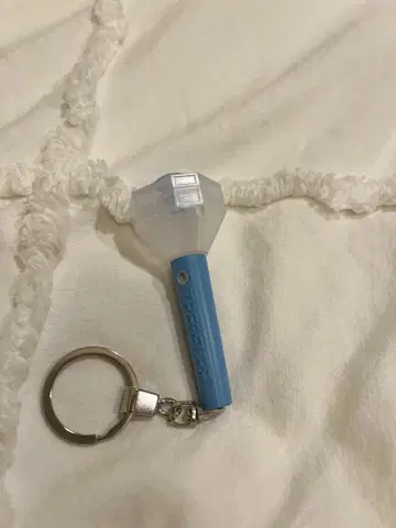 보물 응원봉 키링