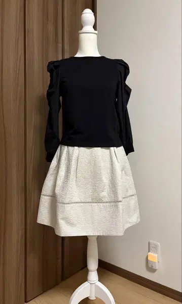 JILLSTUART 플레어 스커트 사이즈 2