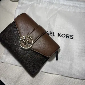 MICHAEL KORS 3단 폴더형 지갑 브라운