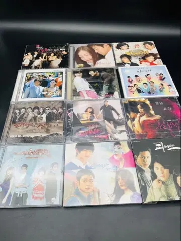 한국 CD? DVD? 12장 일괄 미개봉 다수