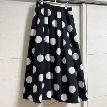 알아바일 도트 스커트