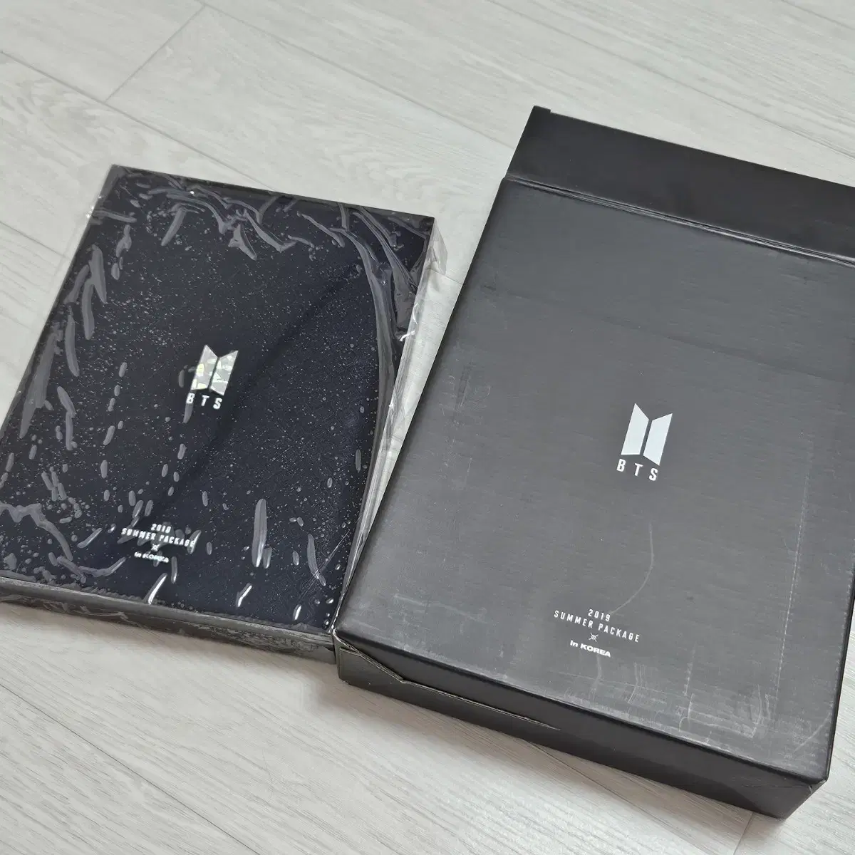 Bangtan Sonyeondan 2019 Last Summer Package Full Box Drawing Book Jin Bts