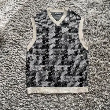 ZARA 니트 베스트 L-XL