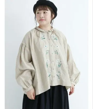 사만사 모스모스 자수 린넨 긴팔 셔츠