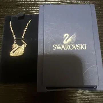 새상품 스와로브스키 스완 목걸이