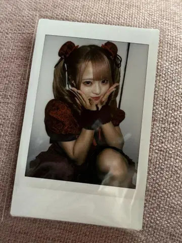 AVAM 히메미야 유카 폴라로이드