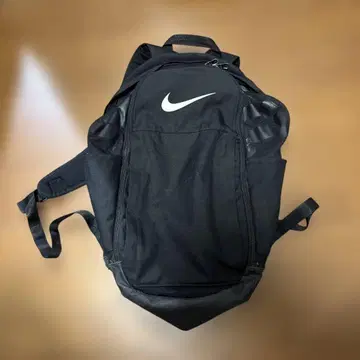 Nike 블랙 백팩