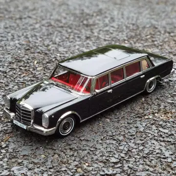 Kengfai 1:18 벤츠 풀만 W100 벤츠600 미니카 모델