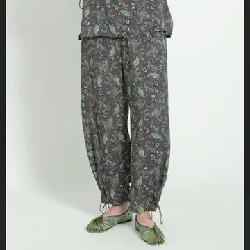 maturely 페이즐리 프린트 팬츠 BEAMS BOY