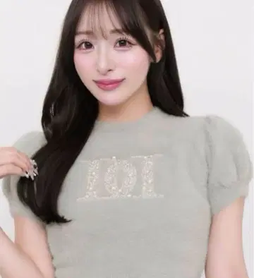 Darich 팬시 비즈 DD 로고 니트 상의 그레이
