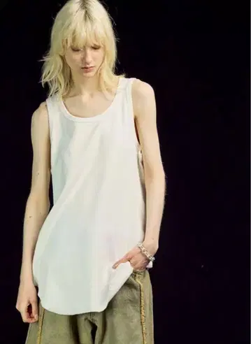 MAISON SPECIAL 화이트 탱크탑 M 사이즈