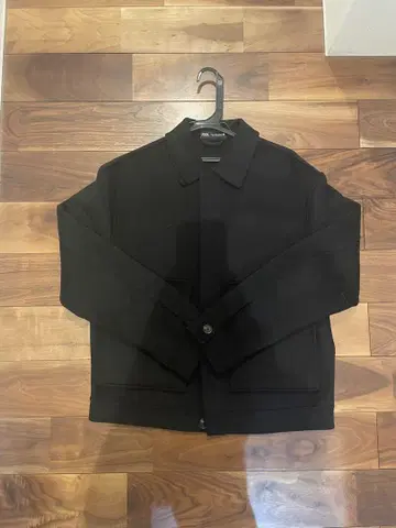 ZARA 크롭 자켓