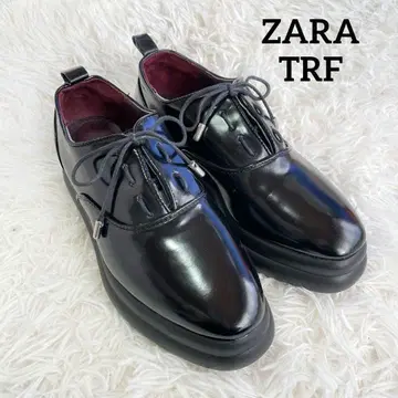 ZARA TRF 블랙 레이스업 슈즈 통굽