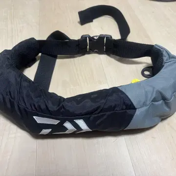 벚꽃 마크 다이와 DF-2709 블랙