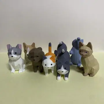 각지고 각진 강아지 강아지 각지고 각진 고양이 고양이