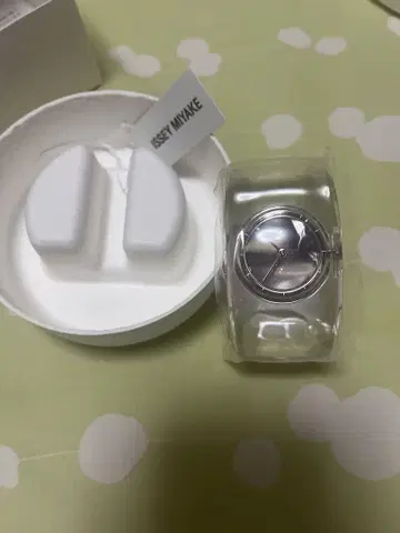 [ 새상품 ] ISSEY MIYAKE 시계 JY017 투명 케이스