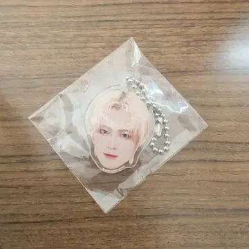 INI 사노 유다이 얼굴 아크릴 키링 캡슐 토이 가챠