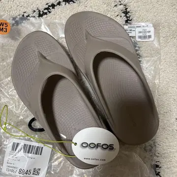 OOFOS 우포스 리커버리 샌들