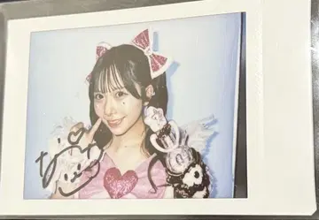 쿠리타 나츠카 생일 기념 친필 사인 폴라로이드