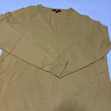 UNIQLO 머스타드 긴팔 니트 스웨터 XXL