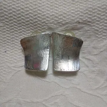 가격 인하했습니다! CECILE JEANNE 귀찌