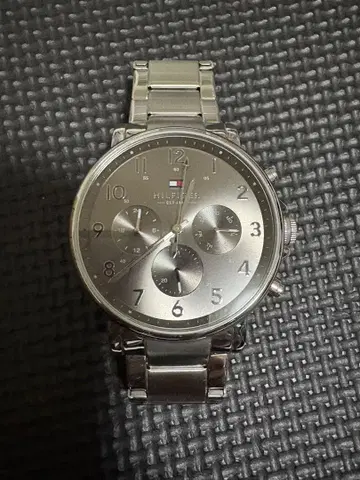 Tommy Hilfiger 크로노그래프 손목시계