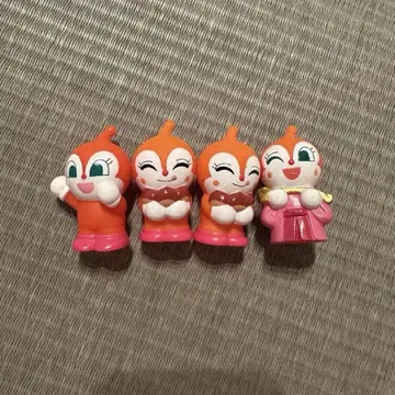 호빵맨 짤랑이 캐릭터 4체 세트