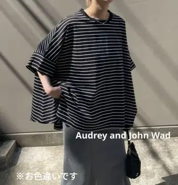 Audrey and John Wad 프리미엄 코튼 오버 티셔츠 블랙