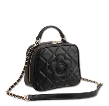 MARY QUANT 스퀘어 퀼트 데이지 패치 2WAY 숄더