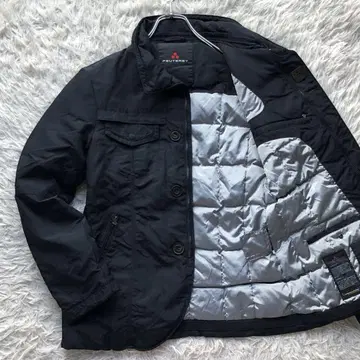 [ 새상품급 ] 퓌테리 다운 자켓 벤슨 블랙 로고 플레이트 실버