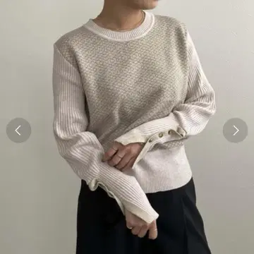 택 포함 새상품 에이미 로우 라메 자카드 니트