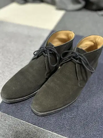 새상품급 Crockett&Jones 처카 부츠 UK6.5