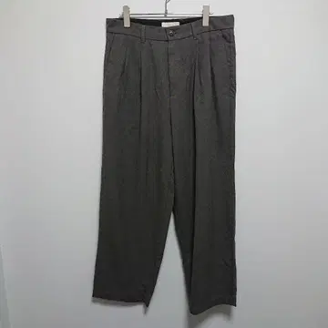 BEAMS 미들 무게 턱 와이드 팬츠 슬랙스