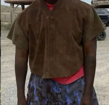 Yeezy Baseball Shirt 샘플