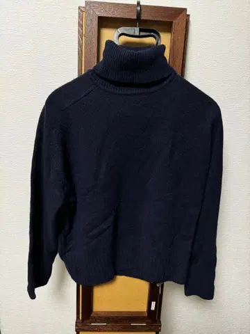 존스메들리 캐시미어 터틀넥 니트