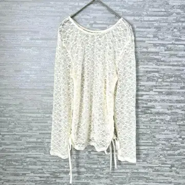 칼라 티어 레이스 긴팔 상의 아이보리 L 꽃무늬 올 패턴 티셔츠