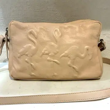 새상품급 IOPELLE 플라밍고 숄더백 핑크