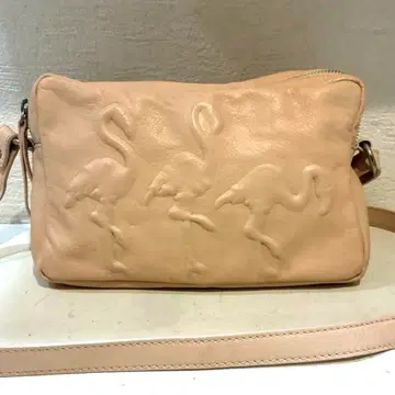 새상품급 IOPELLE 플라밍고 숄더백 핑크