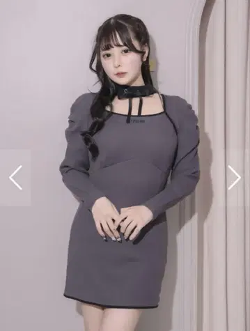 pium 초커 와플 컷 원피스 차콜