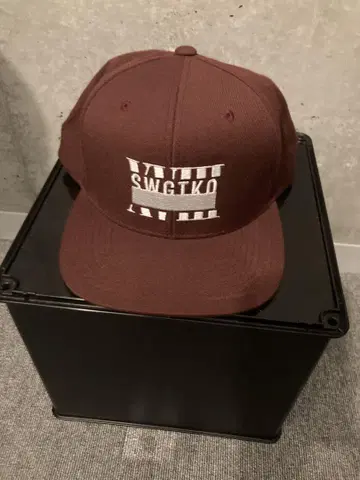 SWAGGER 18주년 야구 모자