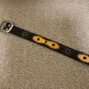 HTC풍 스터드 장식 가죽 벨트 afb 피넛