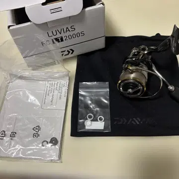 다이와 LUVIAS FC LT2000S 스피닝 릴 루비아스