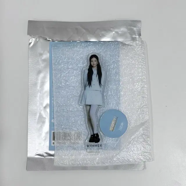 아일릿 글리터데이 아크릴스탠드 럭키드로우 원희