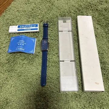 CITIZEN mE COLLECTION 네이비 손목시계