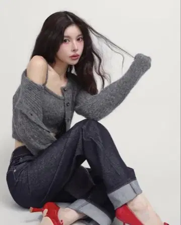 미사용 새상품 Darich 다리치 샤기 니트 앙상블 그레이