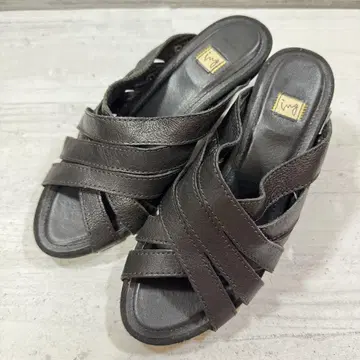 ing 샌들 23.0cm
